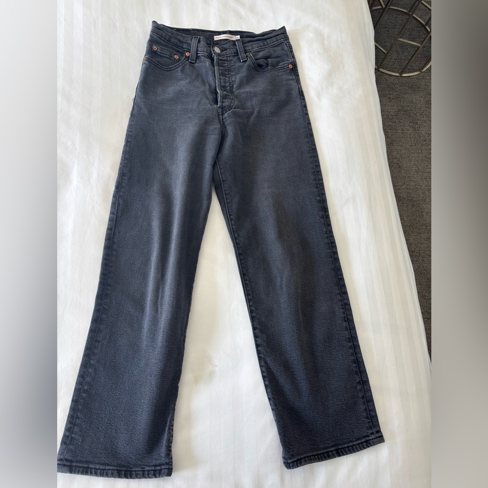 Women's Levi’s Jeans